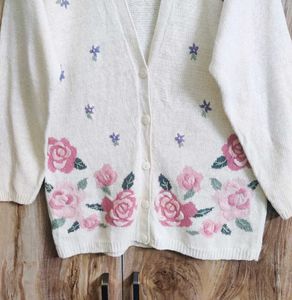 Offwhite Embroidery Work Cardigan Size-42