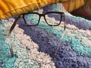 Dolce &amp; Gabba without number specs