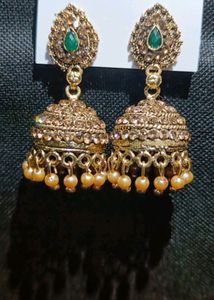 Earring