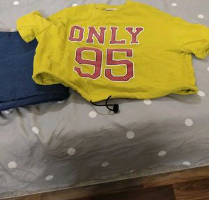 ONLY Graphic Tee - Bright Yellow