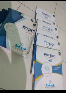 Aakash 11th 12th Physics Study Package For NEET