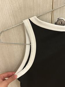 H&amp;m Black Tank Top