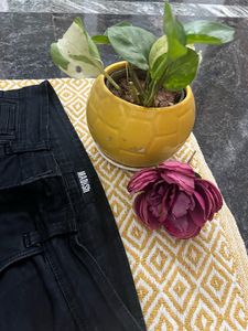 Black Jeans