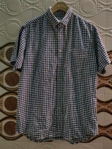 Uniqlo Short Sleeve Shirt