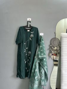 Very Pretty Kurta With Dupatta