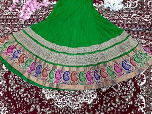 GREEN COLOUR GOWN WITH DUPATTA AND PAN &amp; FREEBIE