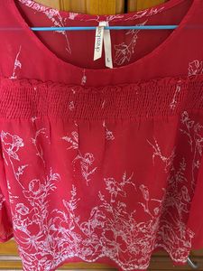 Dressberry - Red Top