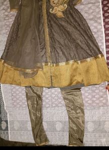 A 🍁beautiful 🌹Anarkali Kurti set
