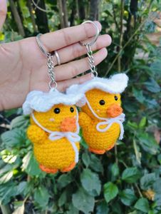 duckling crochet keychain