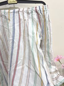 Off shoulder multi-colour top🩵