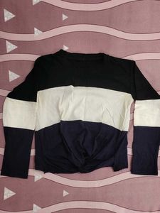 Full Sleeves Crop Top