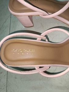 Pink Tokyo talkies