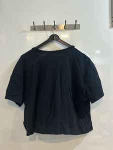 H&amp;M Black Crop Top