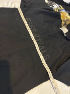 Essentials Tshirt