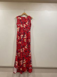 Floral Attractive Dress For Pool Party &amp; Much More