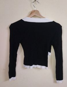 Black n white wrap top ( Size:- XS &amp; S )