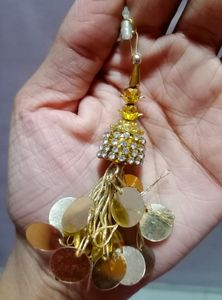 Latkan, Tassle