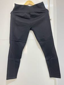 Jeggings H&amp;M + Code
