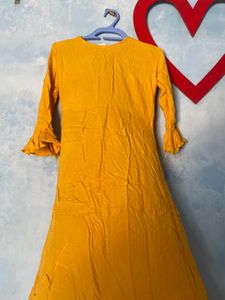Mustard Kurta With Pearl Detailings