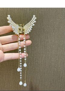 Pearl Studied Clutch/claw/butterfly