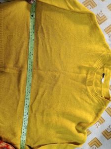 Pullover Sweater Top