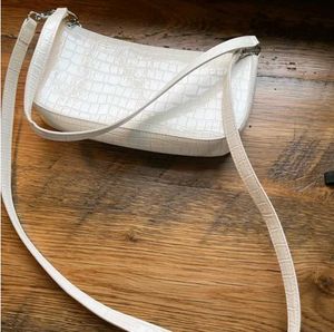 Chic White H&amp;M Handbag