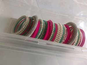 White Green Pink Combination Bohut Achcha H