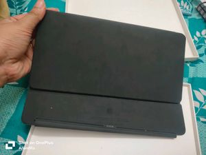 Apple iPad Smart Keyboard
