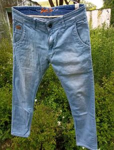 Jogur Brand Mens Light Blue Jeans 30 inch Waist