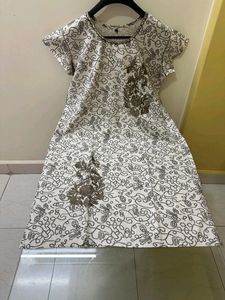 Women&#39;s Designer Kurta