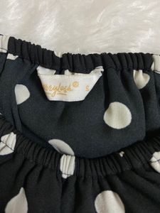 Berrylush Off Shoulder Top
