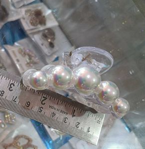 E Premium Quality Claw For Girls And Women