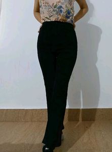 Super Stretchable Bootcut Highwaist Black Pant