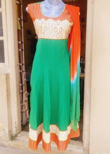 Green &Red Color New Anarkali Kurta Set Pack Of 1
