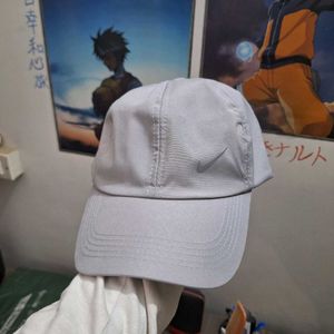 Nike FeatherLite Performance Cap - Light Grey