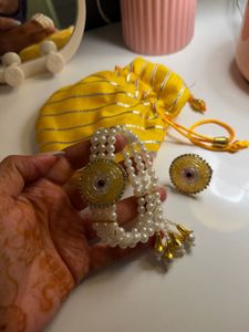 Pearl Bracelet and Ring Set with pouch new