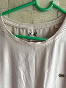 H&amp;M T-Shirt