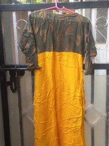 Lightly Shaded Look Good Kurtha.