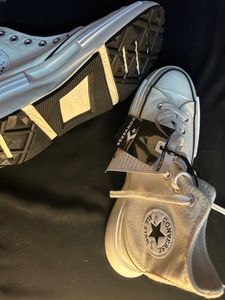 Converse brand new shoes sneakers high tops