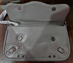 Iykyk Grey Metal Detail Shoulder Bag