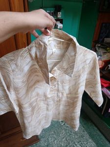 Marble Pattern Collared Top