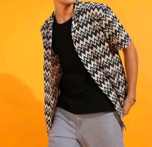 Regular Fit Printed Spread Collar Shirt