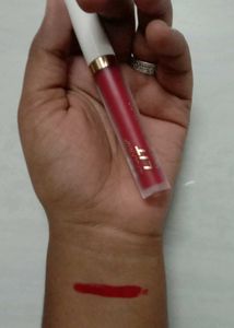 MyGlamm LIT Liquid Lipstick