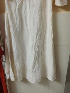 Floral Embroidered Kurta