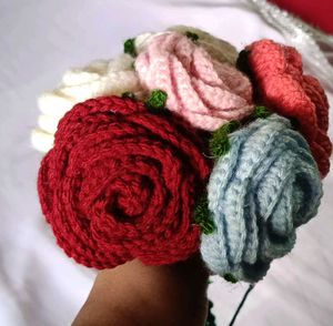 Crochet Rose Bouquet ( 150 Per Piece)