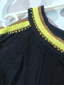 Black Cold Shoulder Top