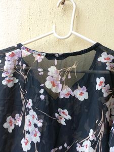 Brand New Dj&amp;C Floral Black Top 😍