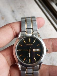 Seiko Orignal Quartz Japan Black Dial Mens Watch S