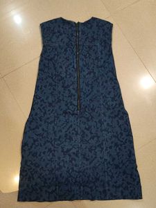 Denim Sleeveless Dress With Pockets