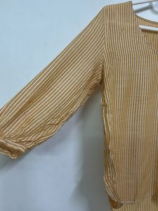 Striped V-Neck 3/4 Sleeve Top